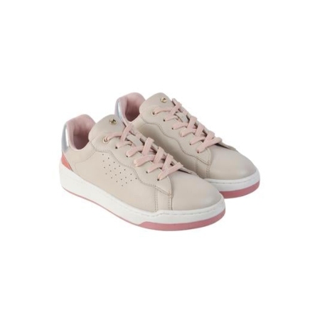 comfortable casual sneakers for women