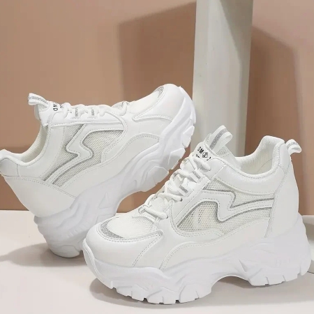 white asual jogger in a beautiful style